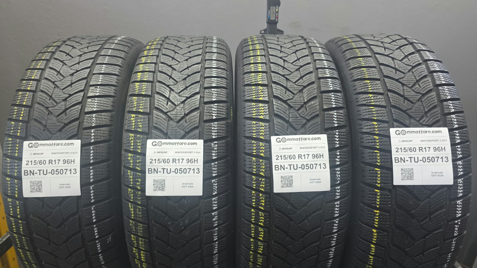 Dunlop WINTERSPORT 5 SUV 215/60 R17